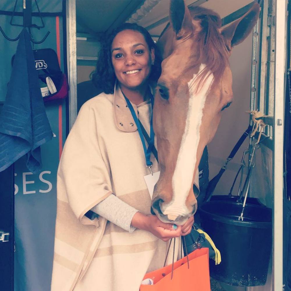 Meet your Posher, Lauren